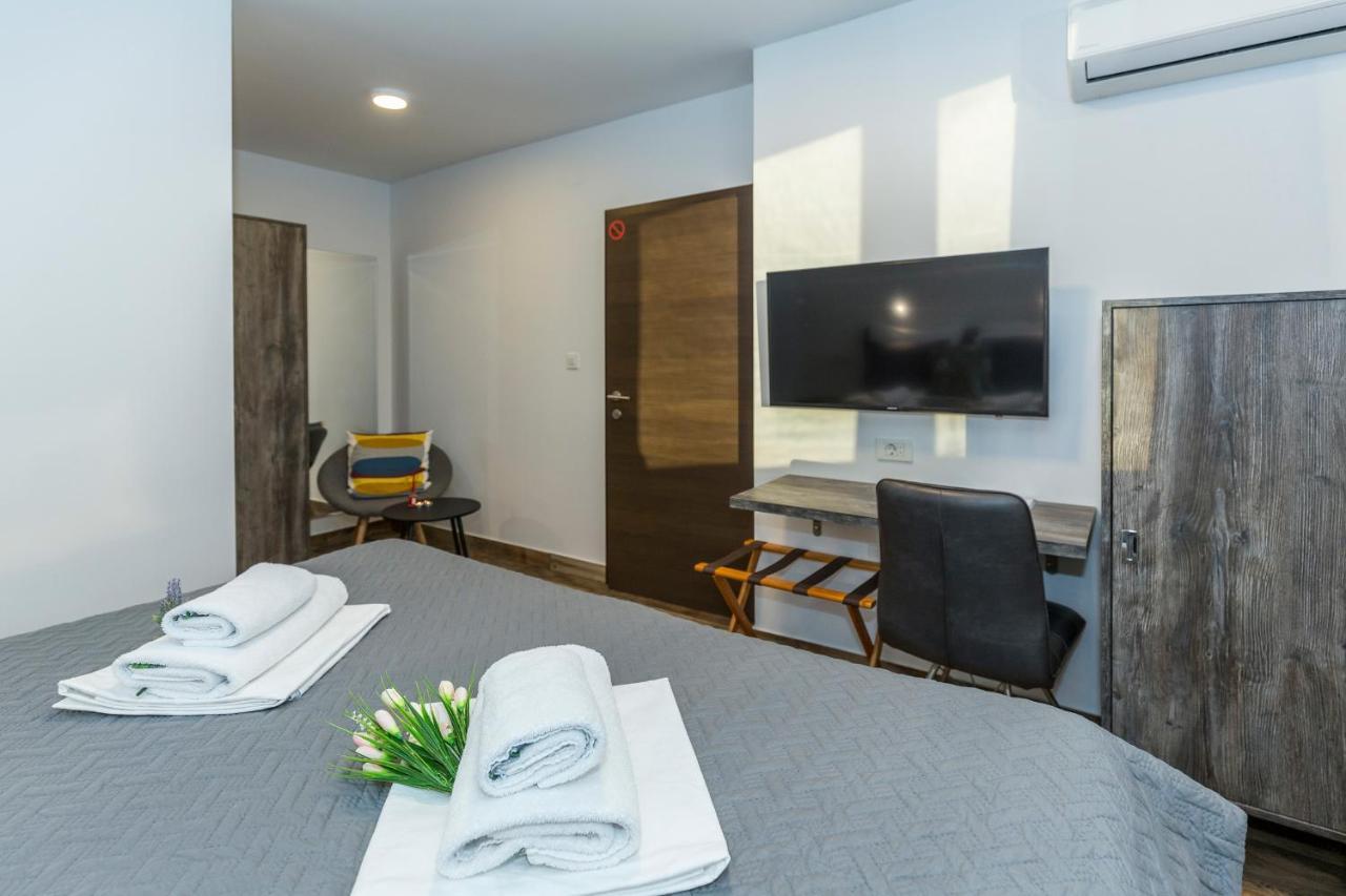 Apinelo Tower Rooms Split Zewnętrze zdjęcie