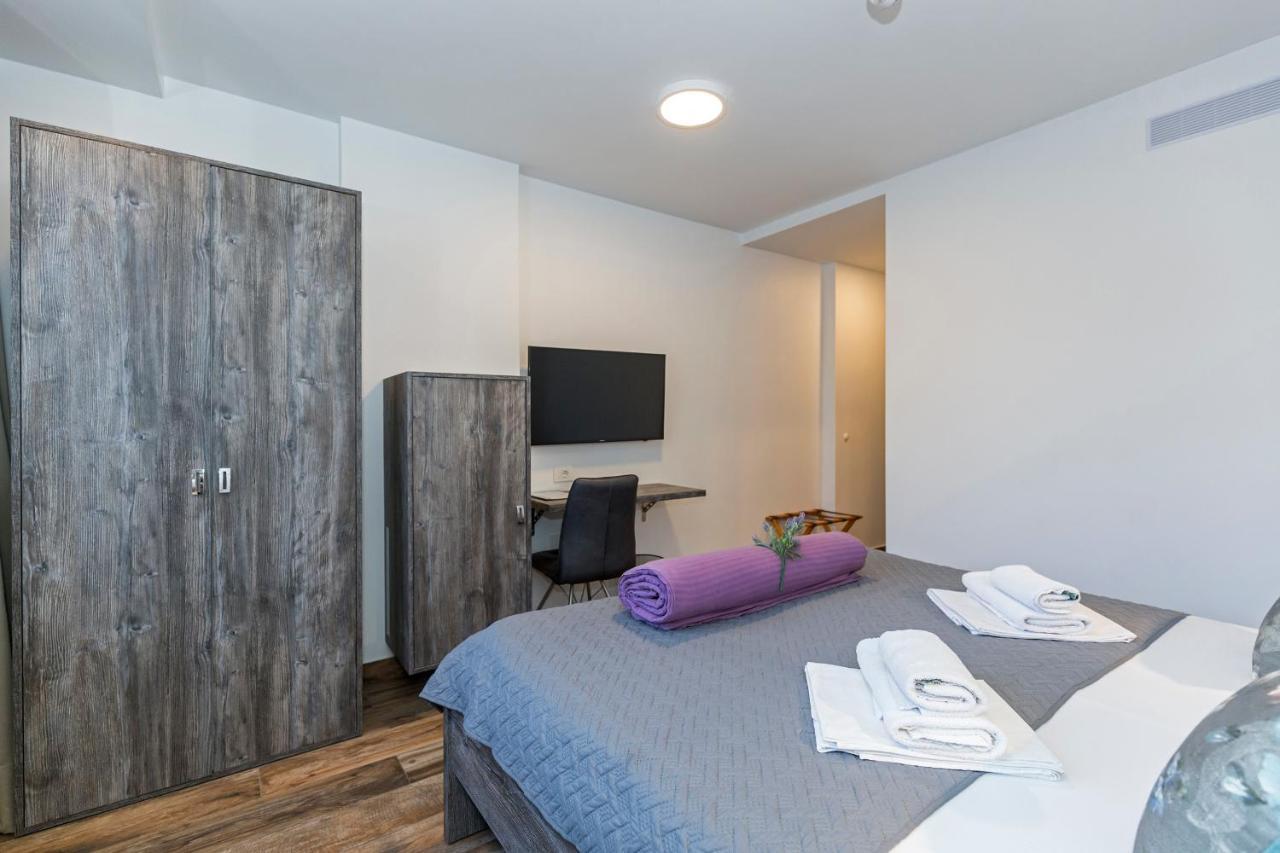 Apinelo Tower Rooms Split Zewnętrze zdjęcie